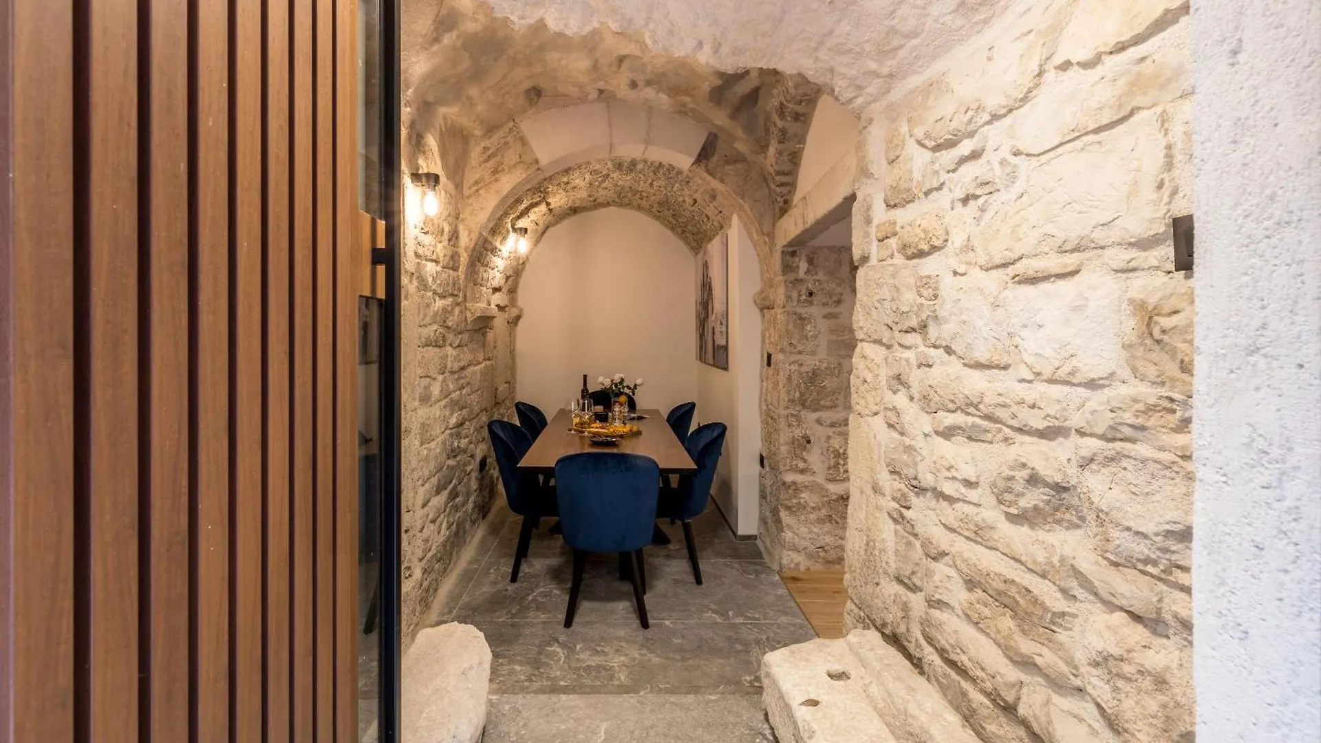 Stone Villa Nepot - In Center - Rooftop Terrace Split